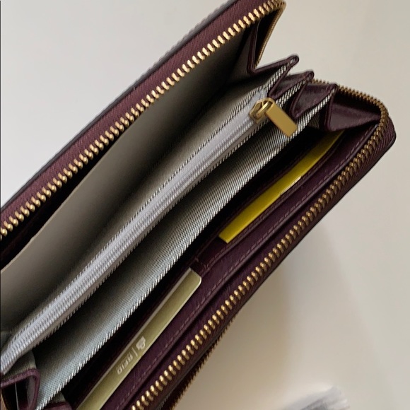 Cell Phone Logan RFID Clutch Leather Fossil Wallet Card Holder Check Book Bill - Picture 3 of 16